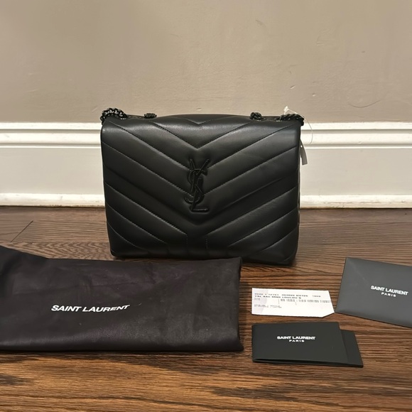 Yves Saint Laurent Black Chevron Shoulder Bag - Picture 8 of 15